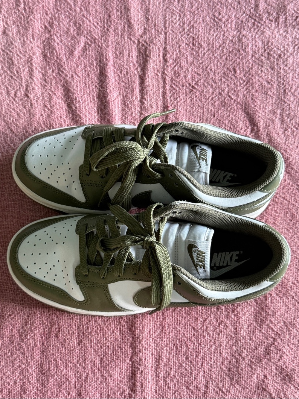 Nike Dunk Low - Medium Olive - Picture 2 of 9